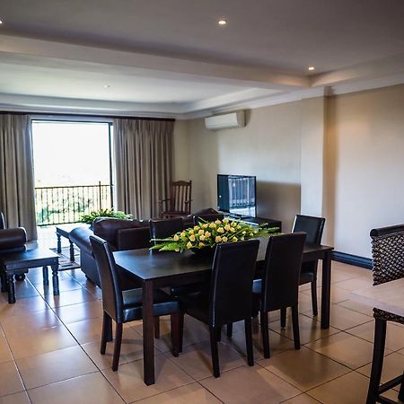 Royal Solwezi Hotel Экстерьер фото