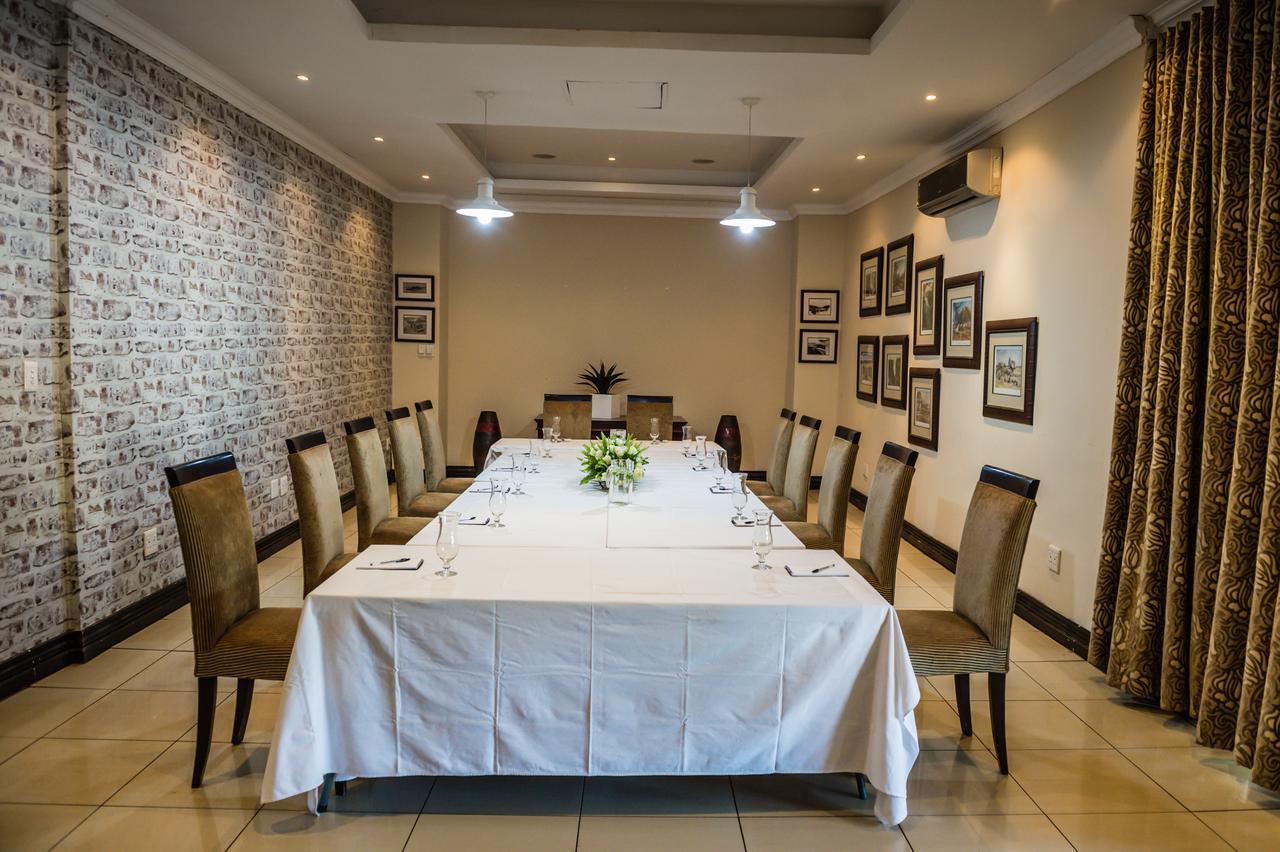 Royal Solwezi Hotel Экстерьер фото