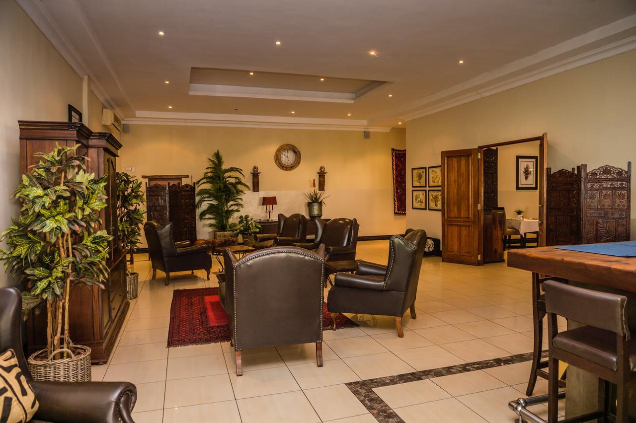 Royal Solwezi Hotel Экстерьер фото
