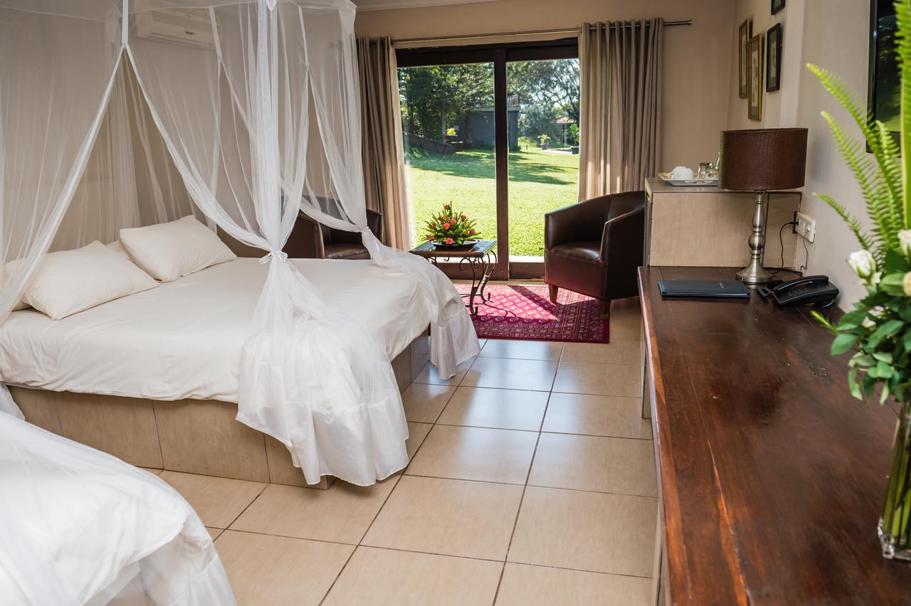 Royal Solwezi Hotel Экстерьер фото