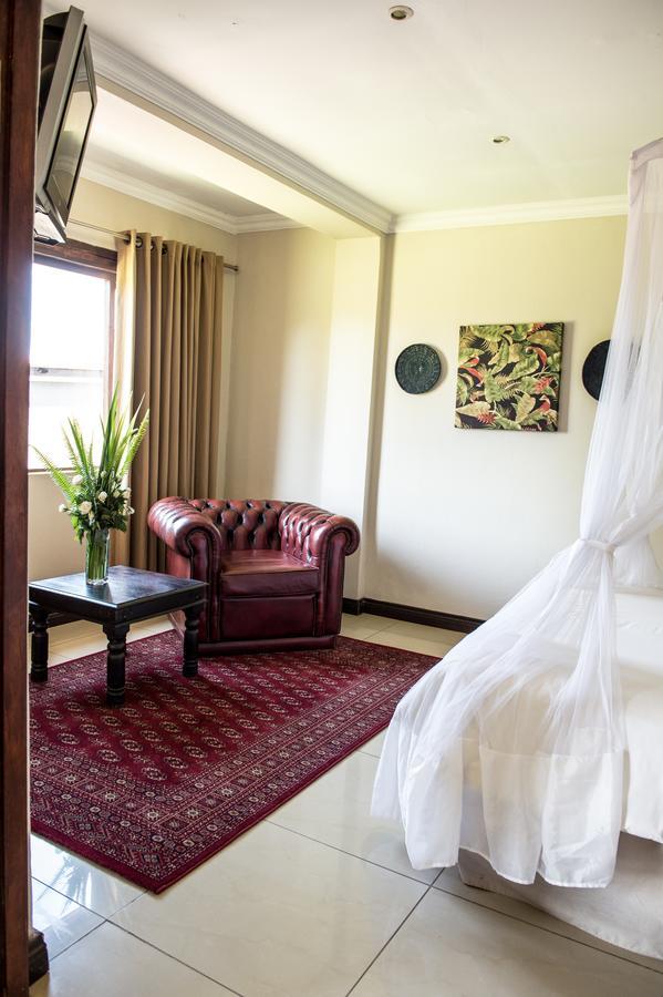 Royal Solwezi Hotel Экстерьер фото